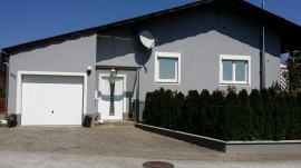 Rohrbach Kompletna fasada in ograja