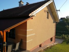 Fasada Kojuhovje (družina Težak)